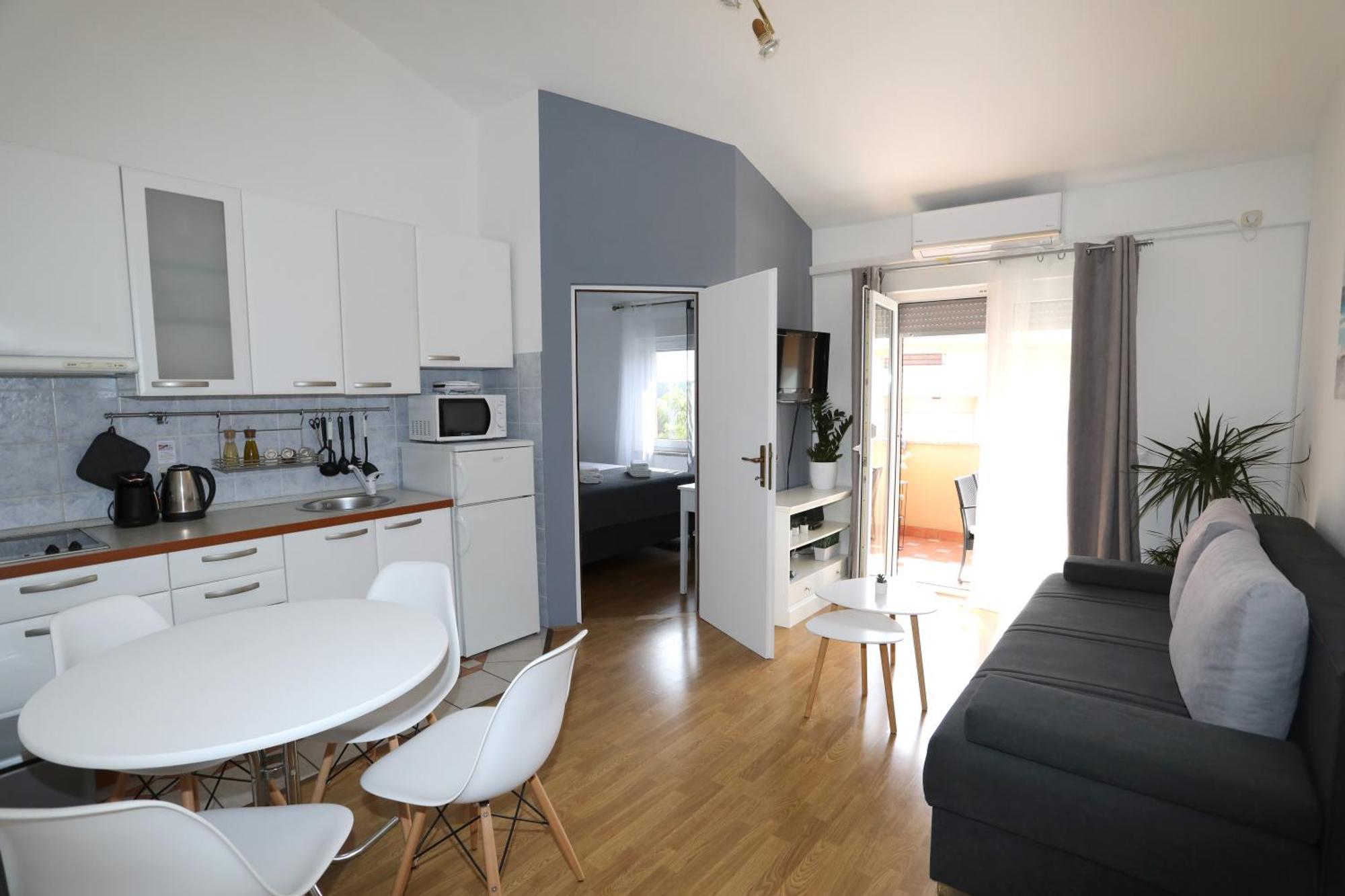 Apartment Loly Medulin Extérieur photo