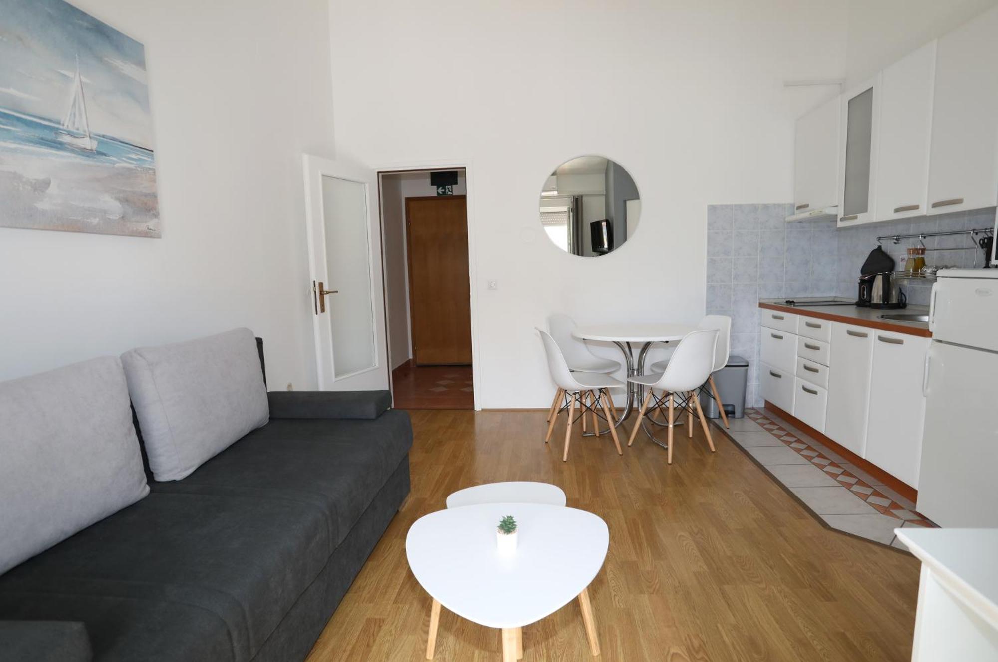 Apartment Loly Medulin Extérieur photo