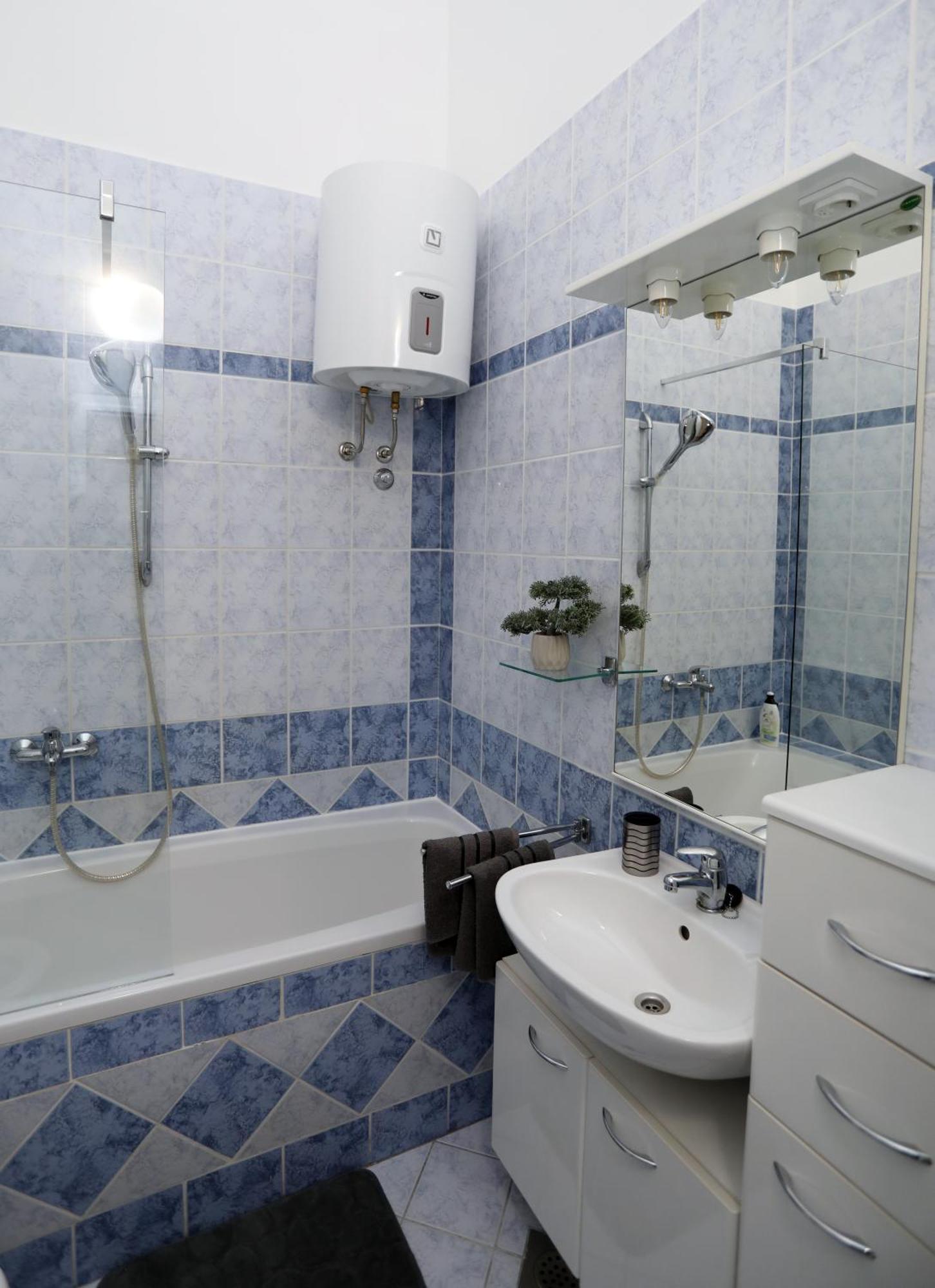 Apartment Loly Medulin Extérieur photo