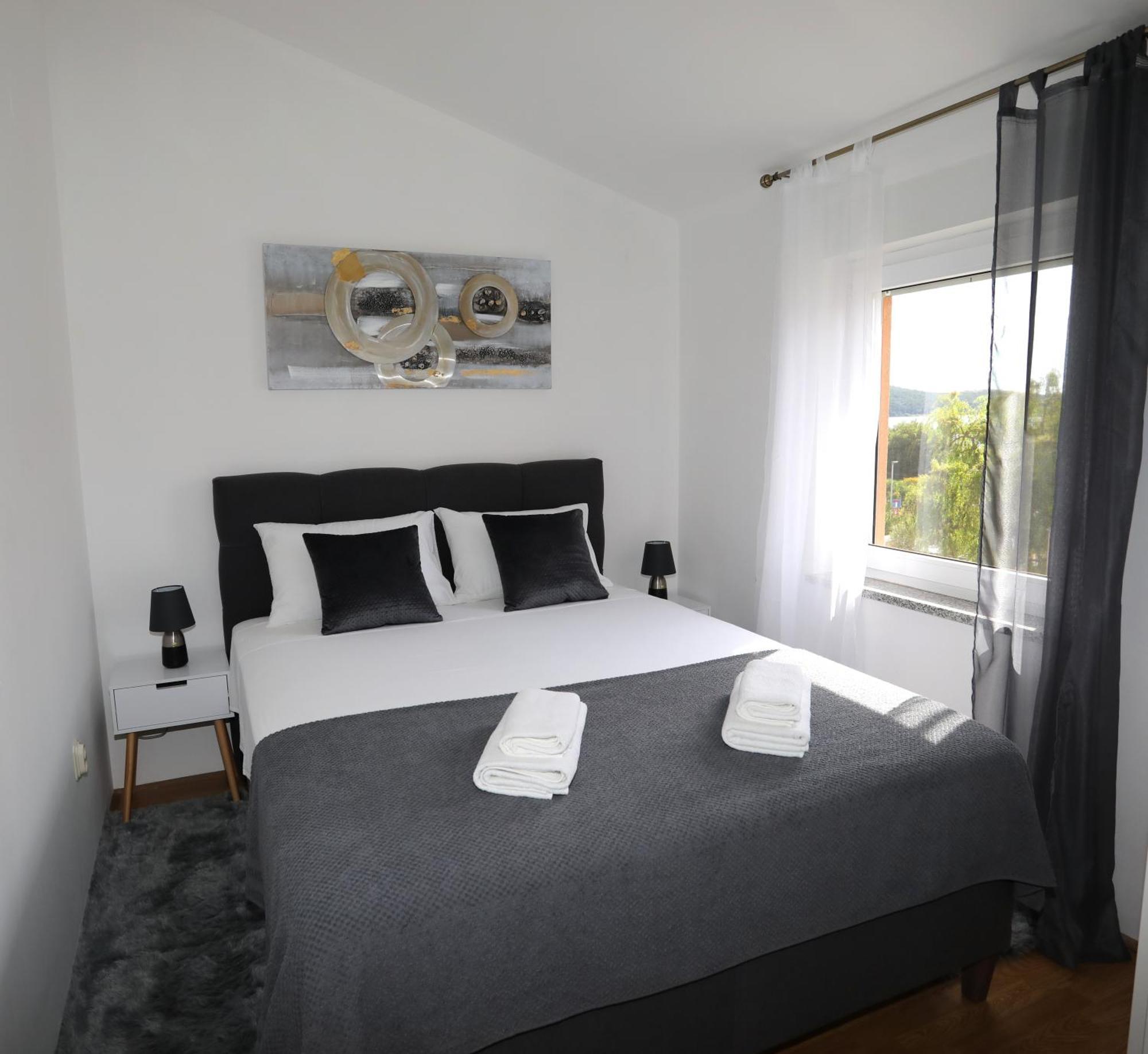 Apartment Loly Medulin Extérieur photo